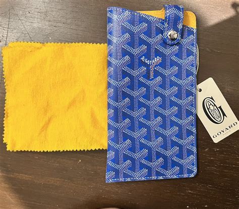 vert goyard wallpaper|Goyard montmartre case.